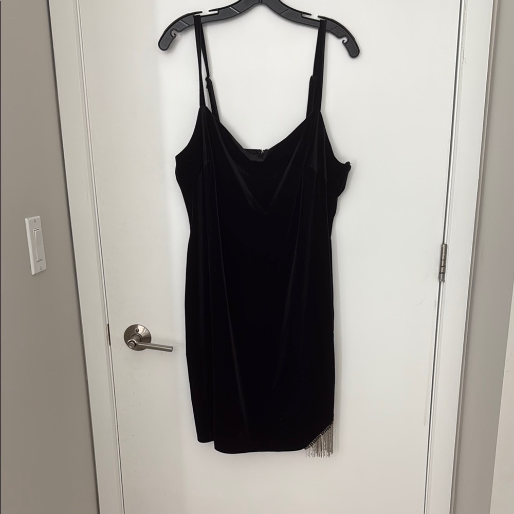 City studio velvet dress with bead Fringe Detail